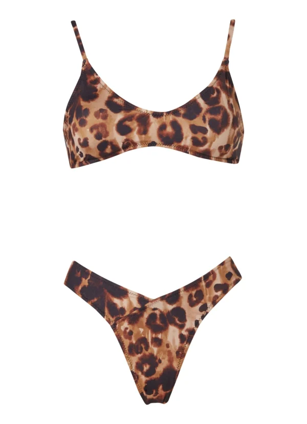 Astrid Leopard